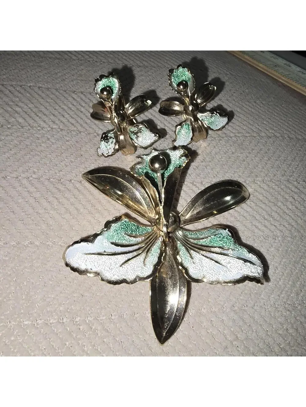 Vintage 1960s Sugar Enamel Orchid Brooch Pin & Earring Set Gold Tone Mid Century